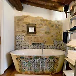 Ancora Tenuta Lonciano Gualdo (Tuscany)