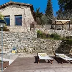 Ancora Tenuta Lonciano Vila